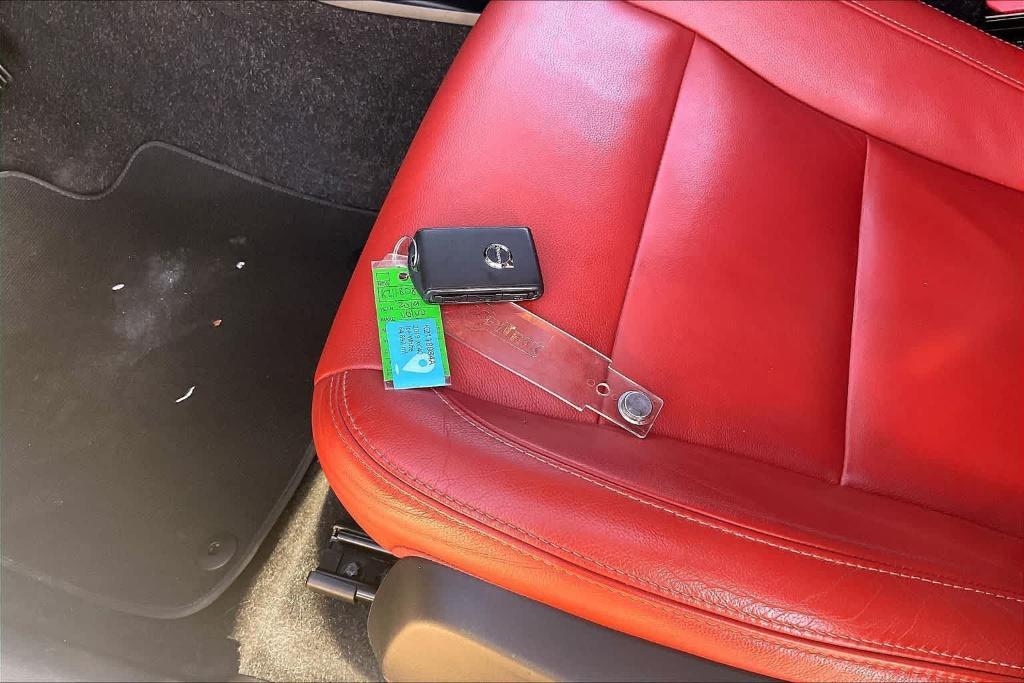 used 2019 Volvo XC40 car, priced at $18,798