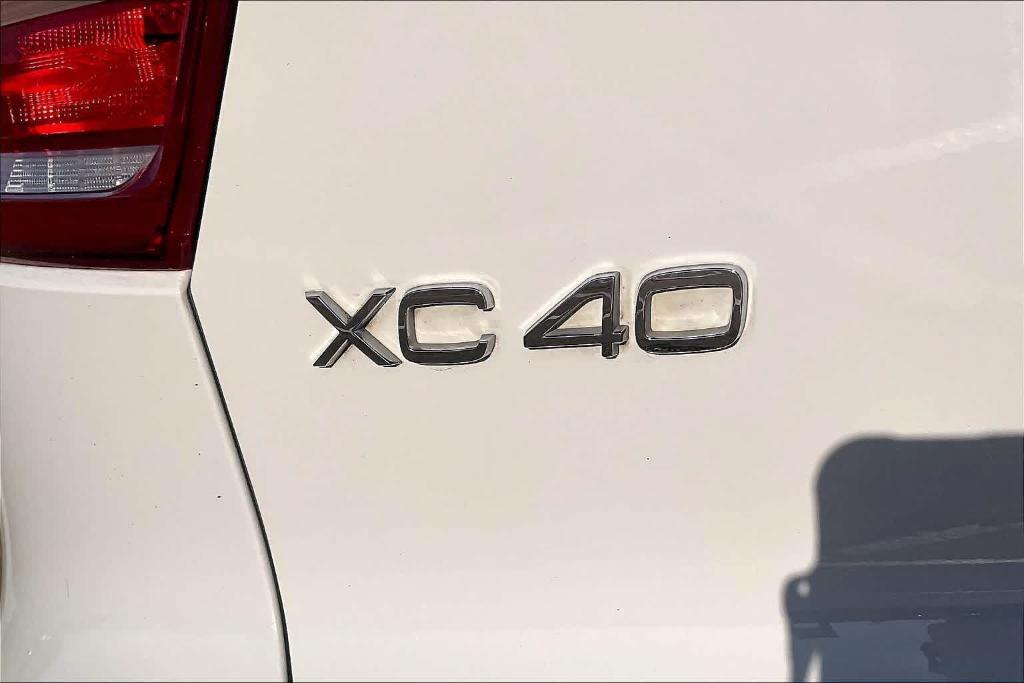 used 2019 Volvo XC40 car, priced at $18,798