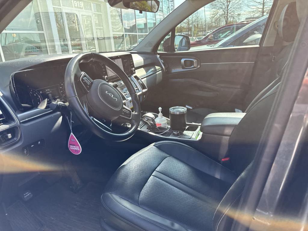 used 2023 Kia Sorento car, priced at $24,846
