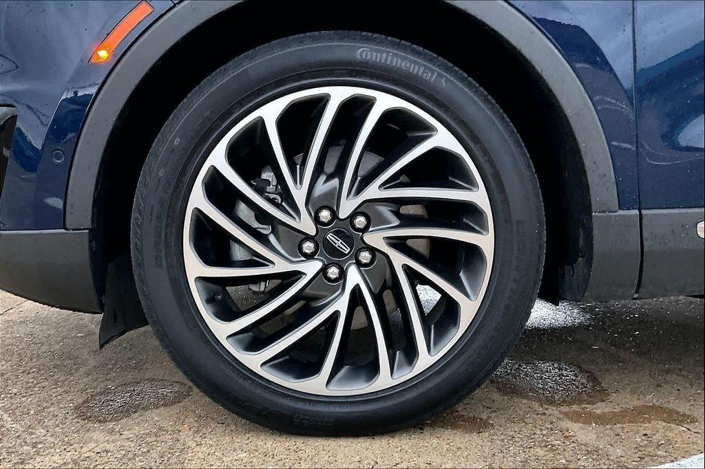 used 2020 Lincoln Nautilus car, priced at $25,989