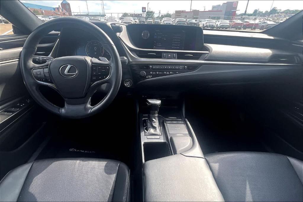 used 2020 Lexus ES 350 car, priced at $26,777