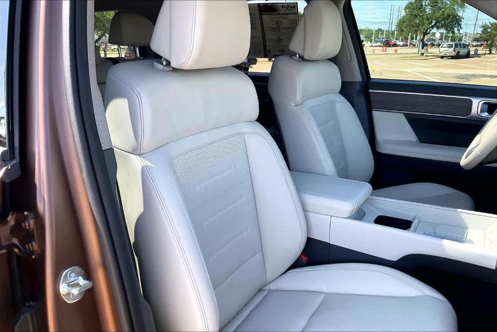 used 2024 Hyundai Santa Fe car, priced at $33,589