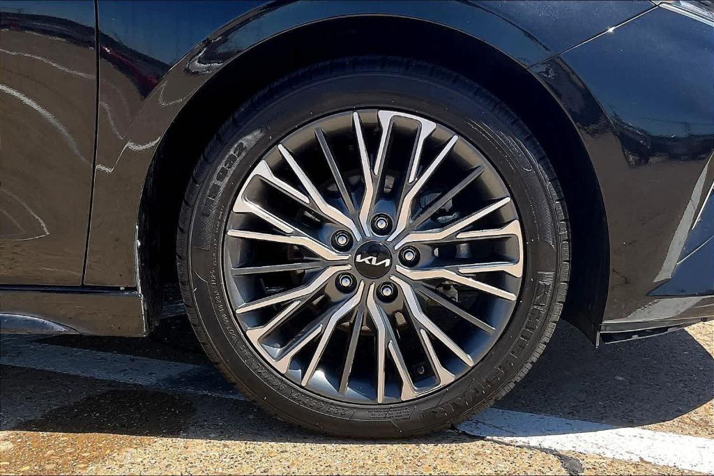 used 2022 Kia Forte car, priced at $18,189