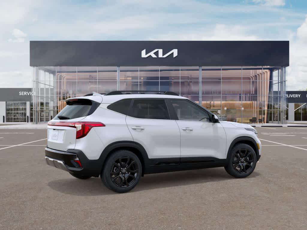 new 2025 Kia Seltos car, priced at $30,339