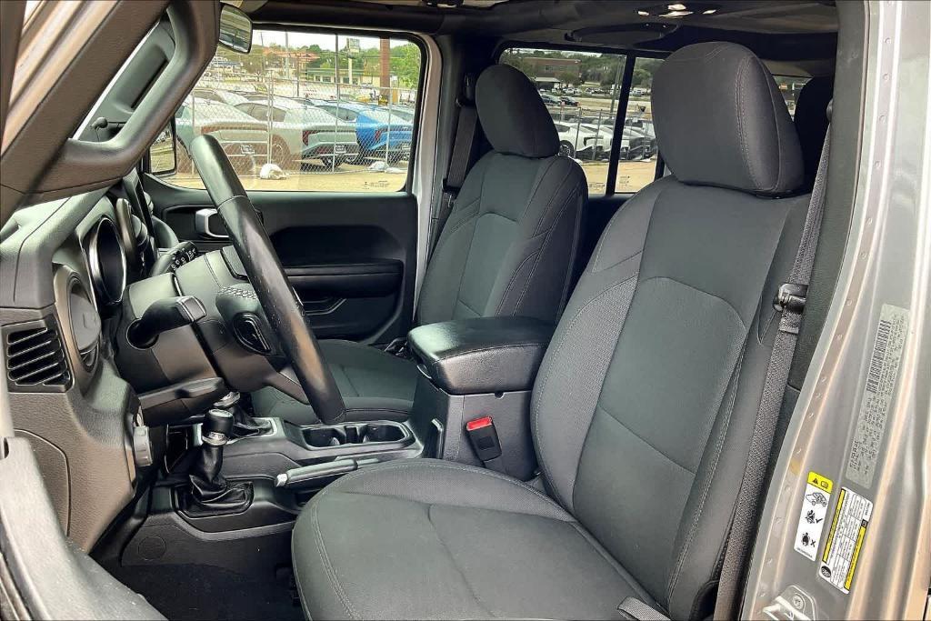 used 2019 Jeep Wrangler Unlimited car, priced at $22,816
