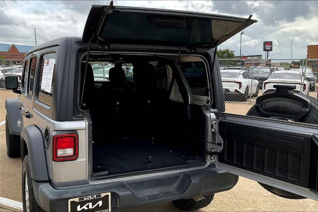 used 2019 Jeep Wrangler Unlimited car, priced at $22,816