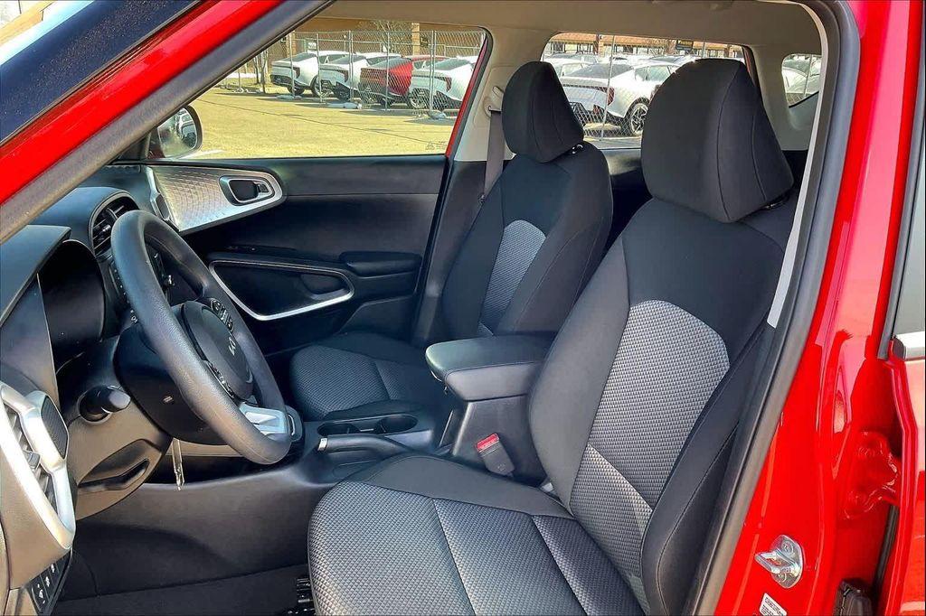 used 2025 Kia Soul car, priced at $16,874