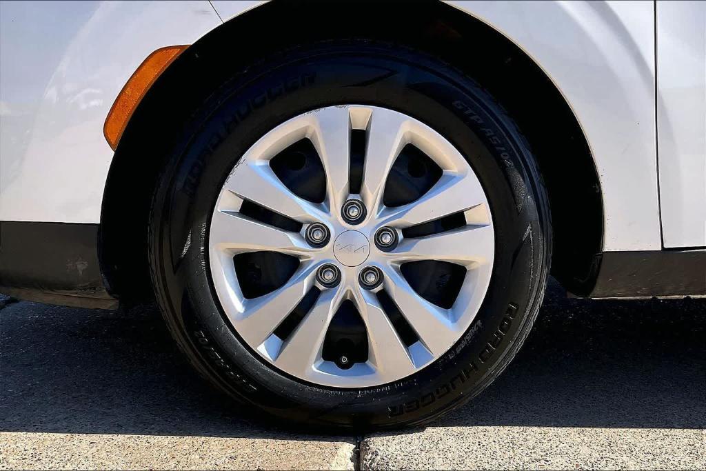 used 2022 Kia Soul car, priced at $15,297