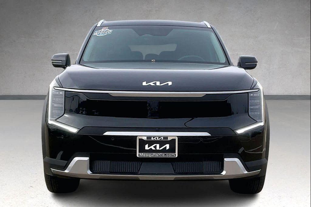 used 2026 Kia EV9 car, priced at $50,994
