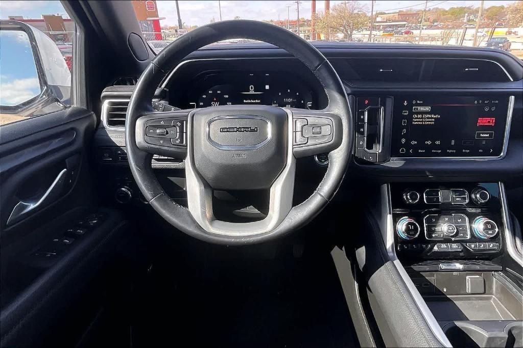 used 2022 GMC Yukon XL car, priced at $50,190