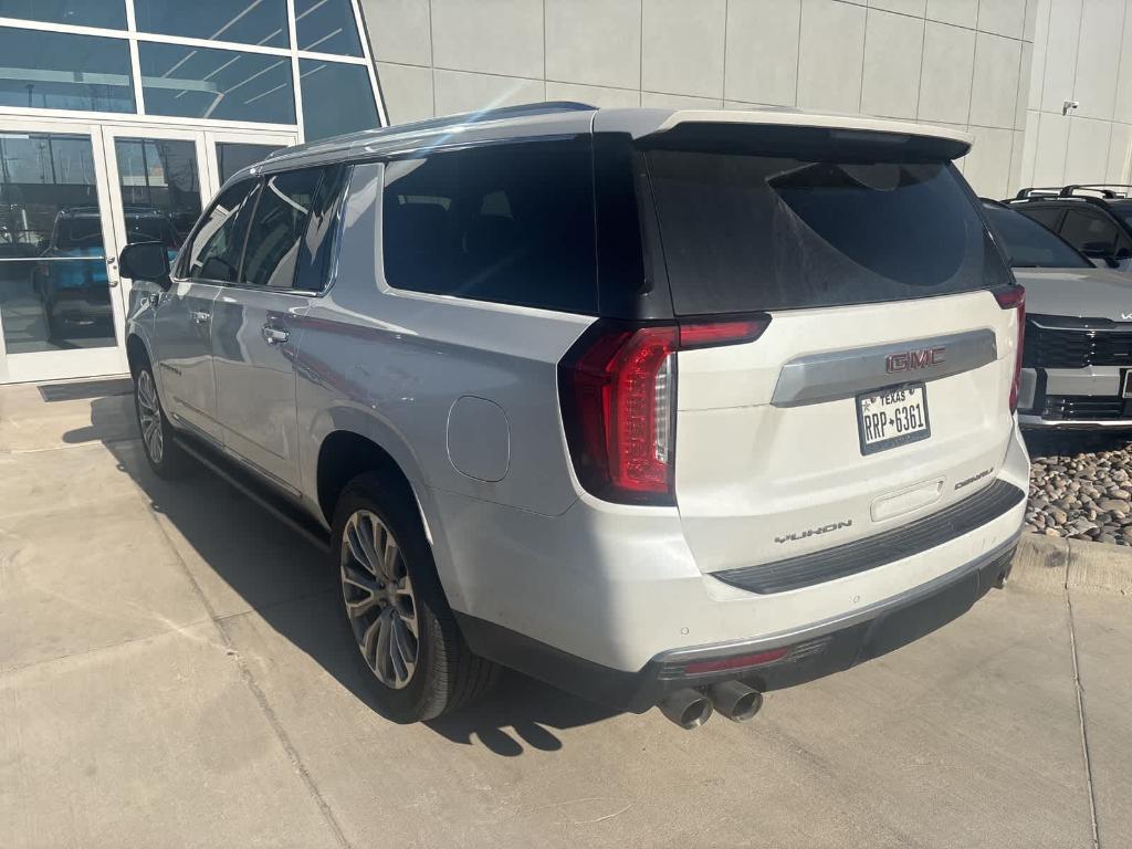 used 2022 GMC Yukon XL car, priced at $52,605