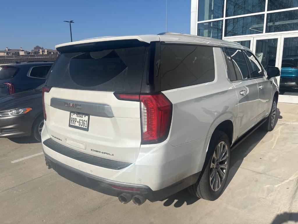 used 2022 GMC Yukon XL car, priced at $52,605