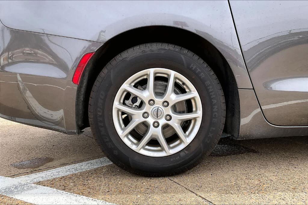 used 2023 Chrysler Pacifica car, priced at $24,330