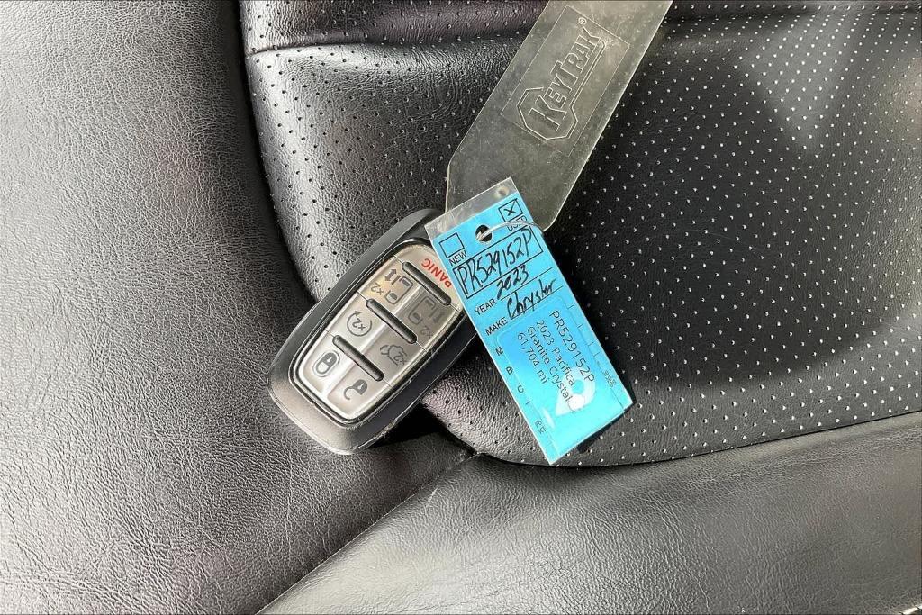 used 2023 Chrysler Pacifica car, priced at $24,330