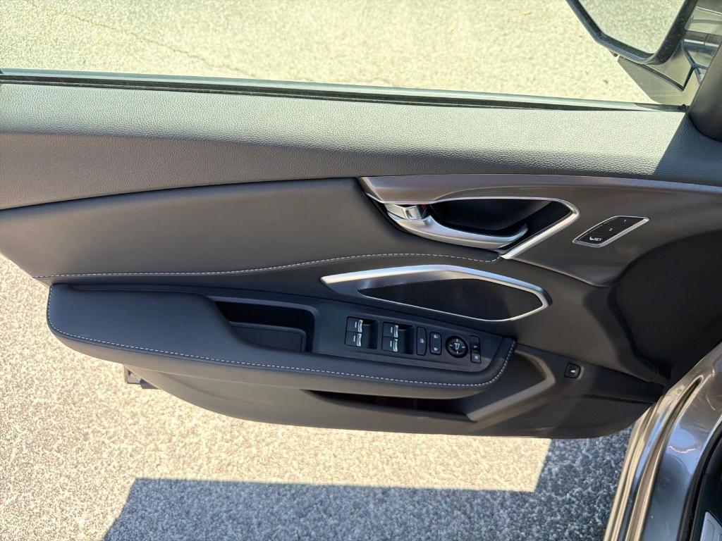 new 2026 Acura RDX car, priced at $50,318