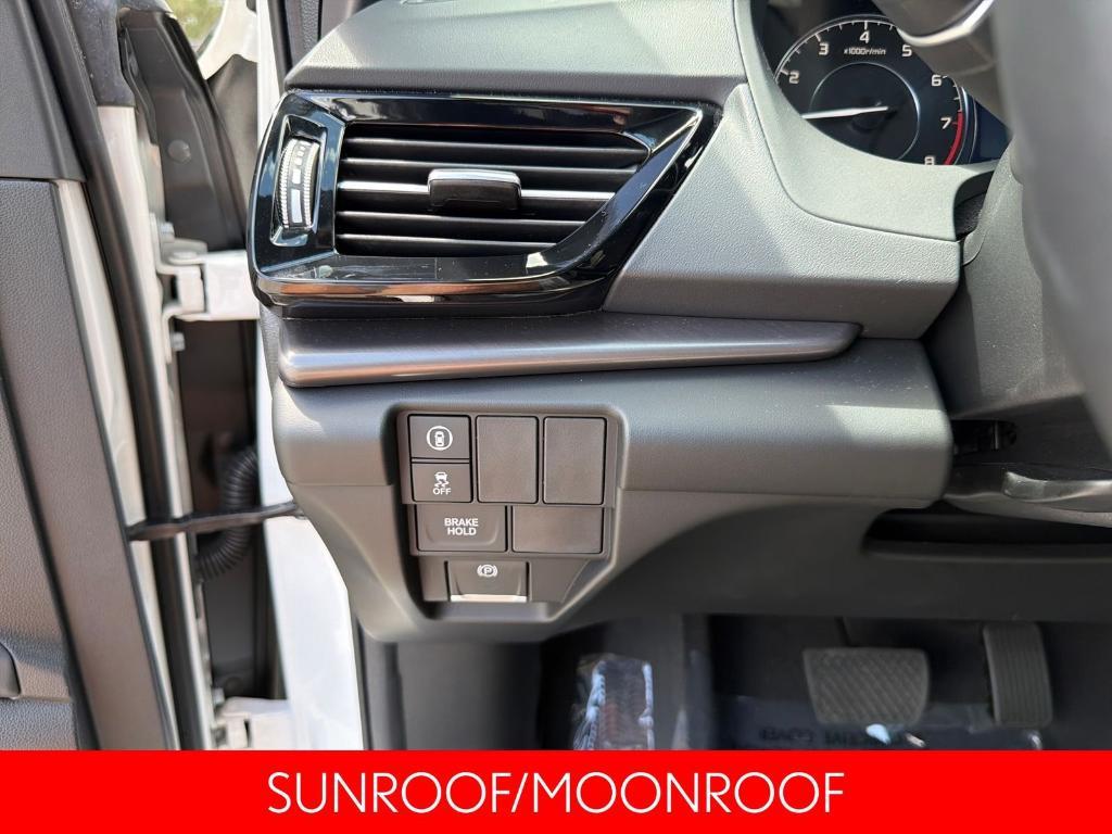 used 2025 Acura RDX car, priced at $46,168