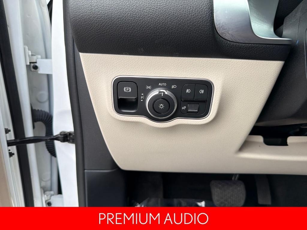 used 2025 Mercedes-Benz GLB 250 car, priced at $40,768