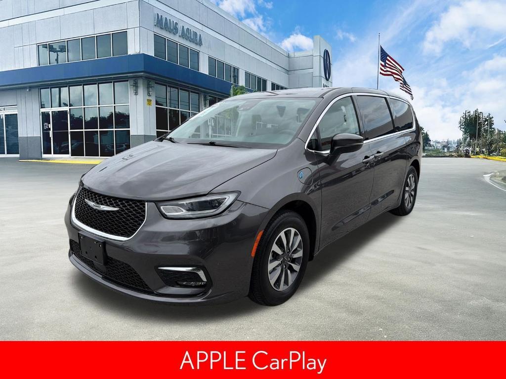 used 2023 Chrysler Pacifica Hybrid car, priced at $25,418