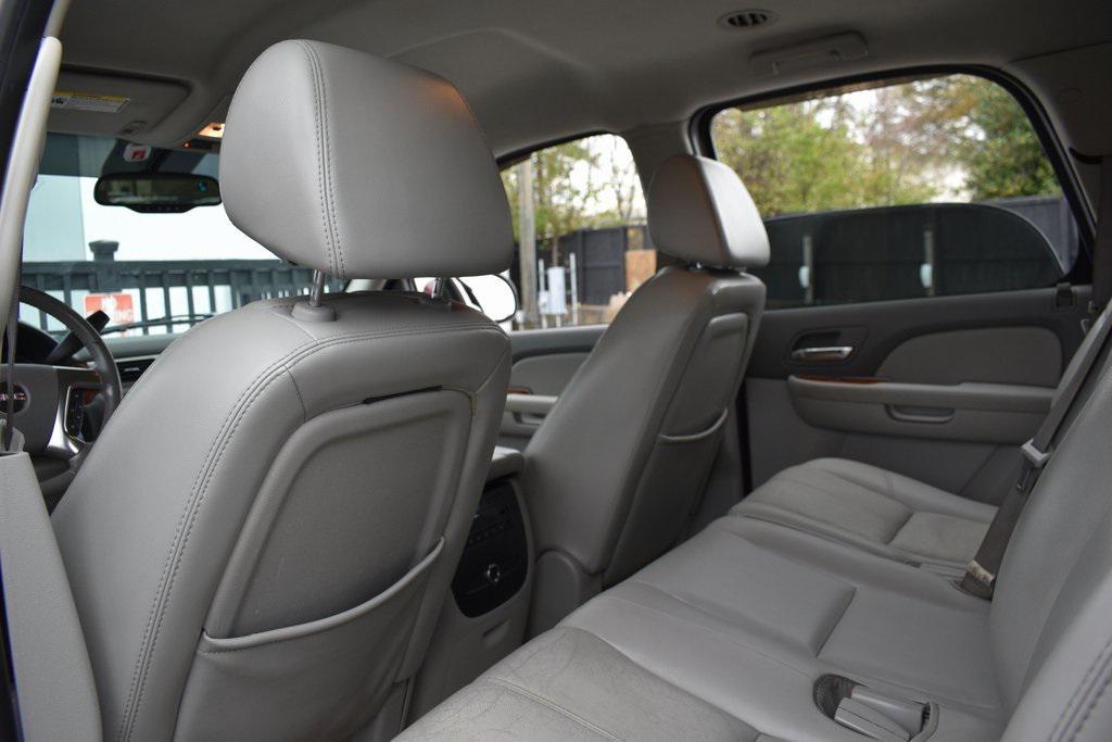 used 2007 GMC Yukon car, priced at $5,999