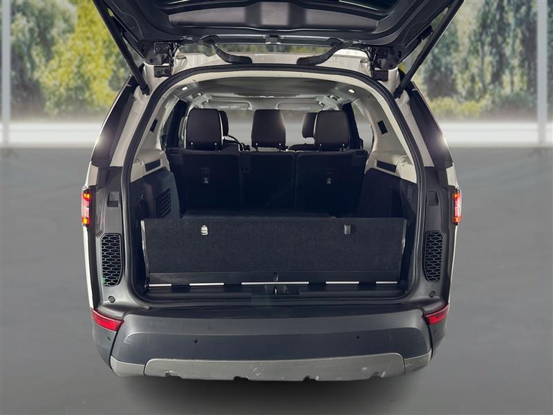 used 2019 Land Rover Discovery car, priced at $14,577