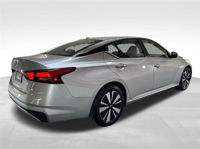 used 2021 Nissan Altima car, priced at $15,977