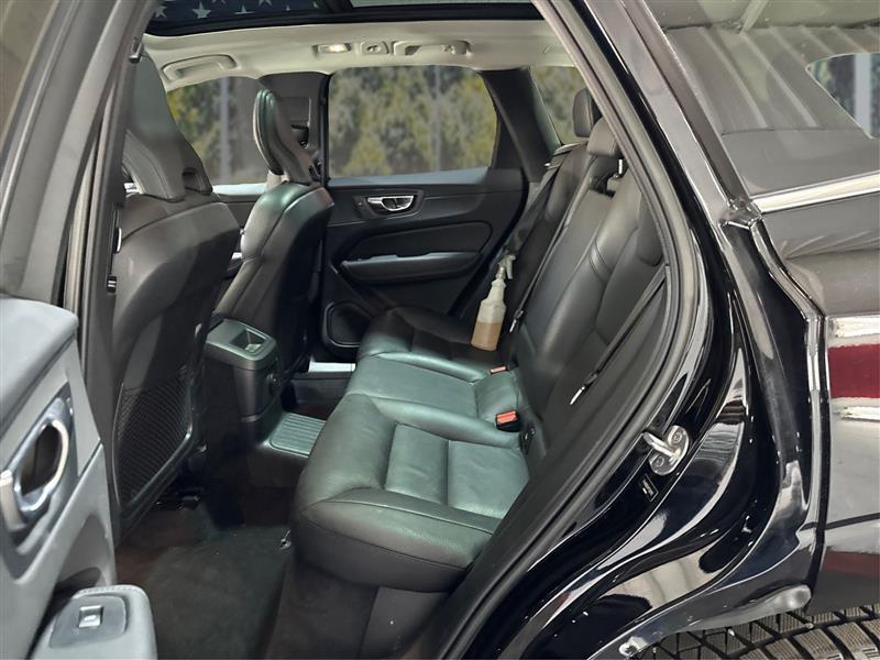 used 2023 Volvo XC60 Recharge Plug-In Hybrid car, priced at $23,777