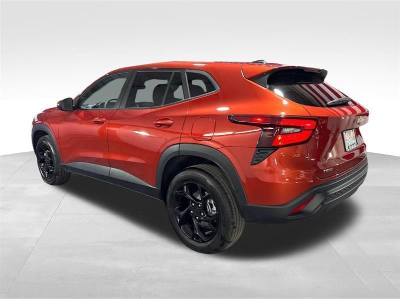 used 2024 Chevrolet Trax car, priced at $20,577