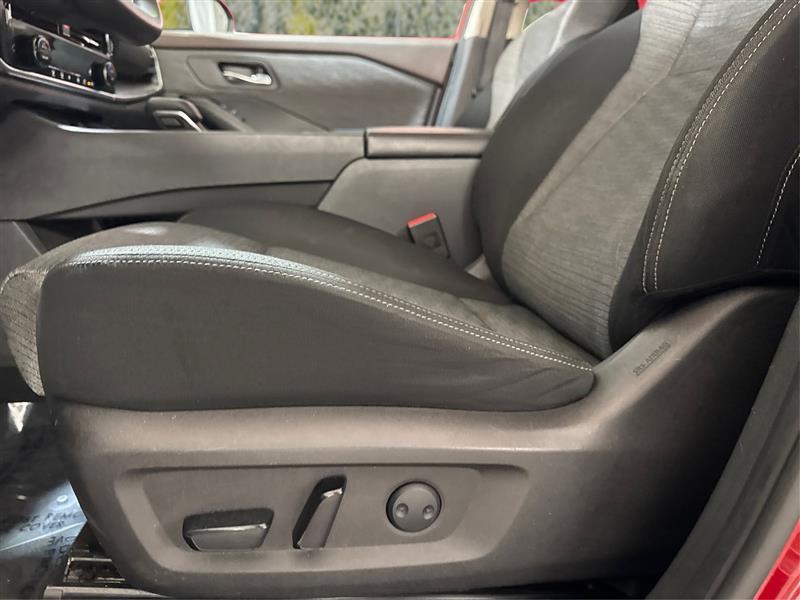 used 2021 Nissan Rogue car, priced at $21,995