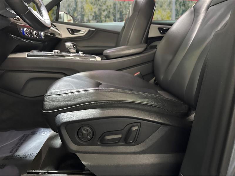 used 2017 Audi Q7 car, priced at $17,977