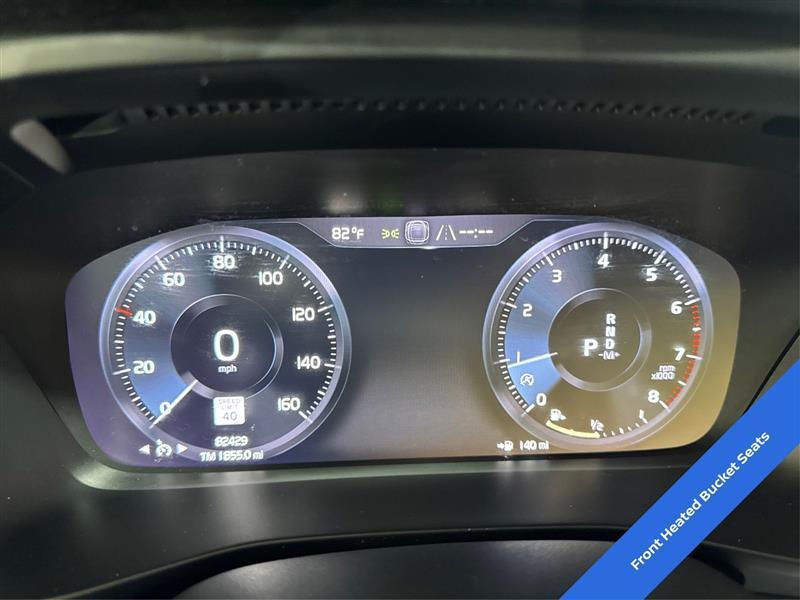 used 2022 Volvo XC40 car, priced at $20,977