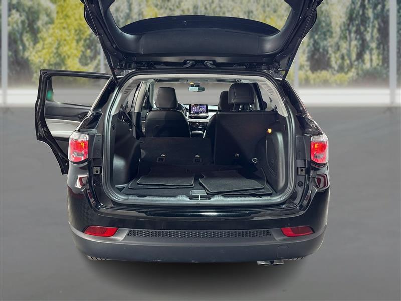 used 2022 Jeep Compass car, priced at $20,933