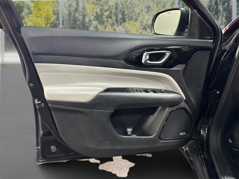 used 2022 Jeep Compass car, priced at $20,933