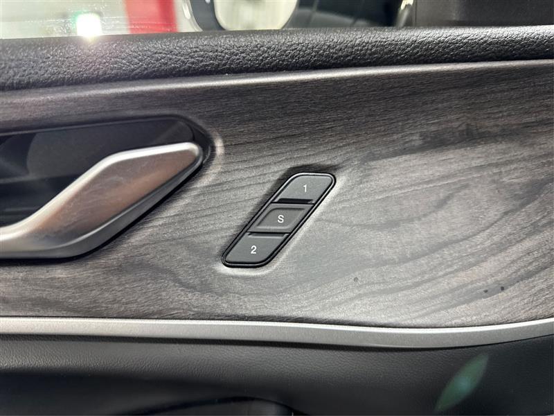 used 2023 Jeep Grand Cherokee car, priced at $23,977