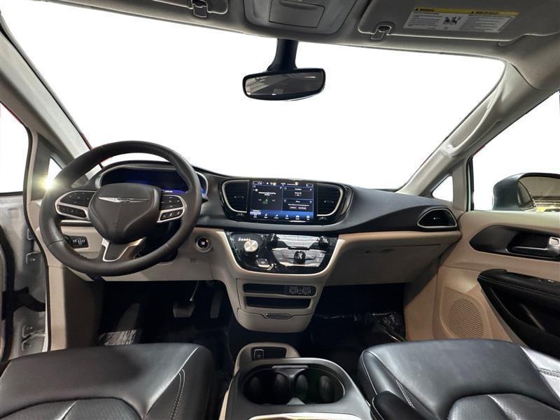 used 2023 Chrysler Pacifica car, priced at $23,555