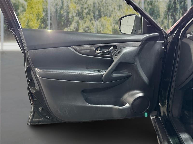 used 2020 Nissan Rogue car, priced at $15,777