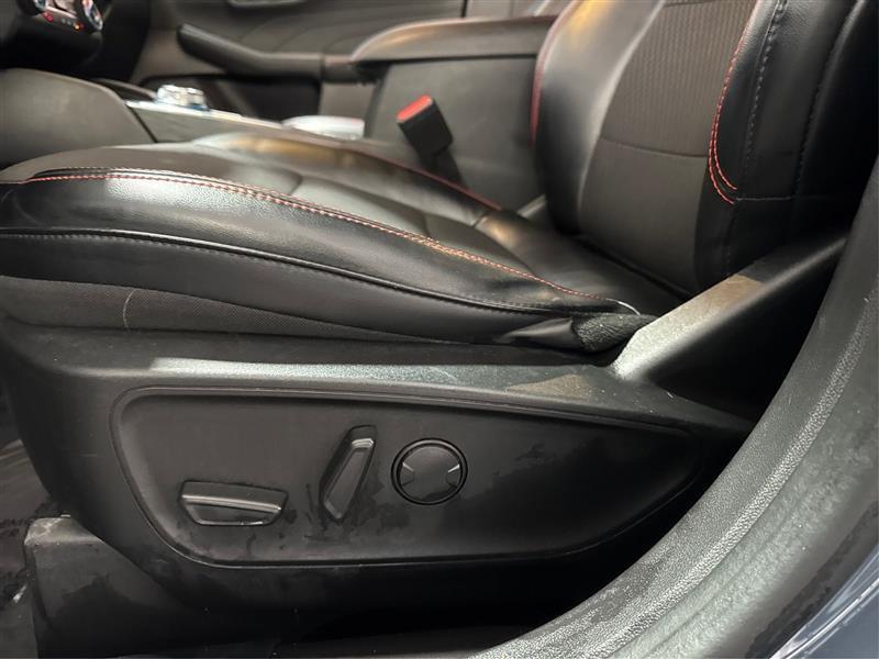 used 2023 Ford Escape car, priced at $19,977