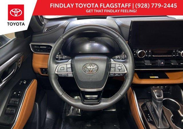 used 2023 Toyota Highlander car, priced at $33,589