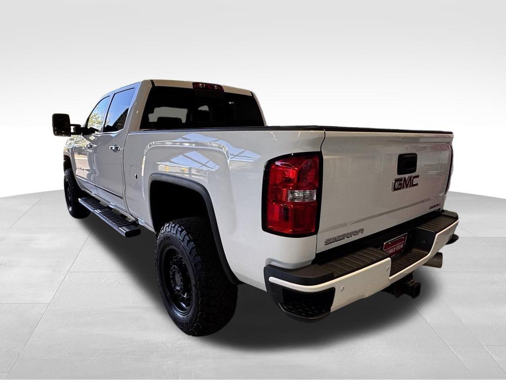 used 2019 GMC Sierra 2500 car, priced at $46,347