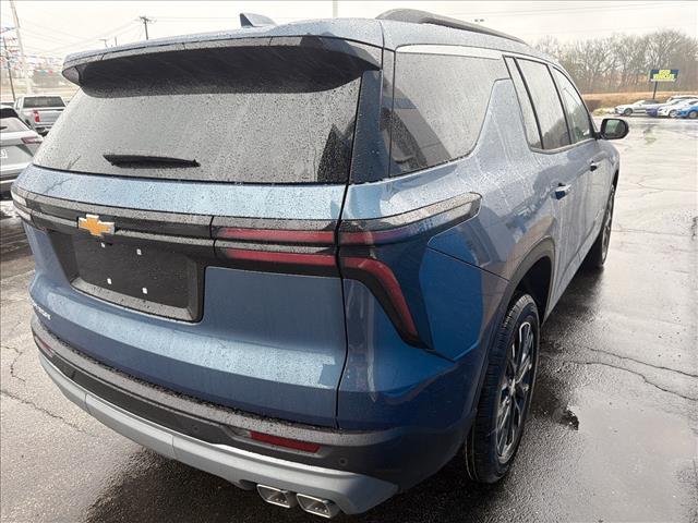 new 2026 Chevrolet Traverse car, priced at $44,015