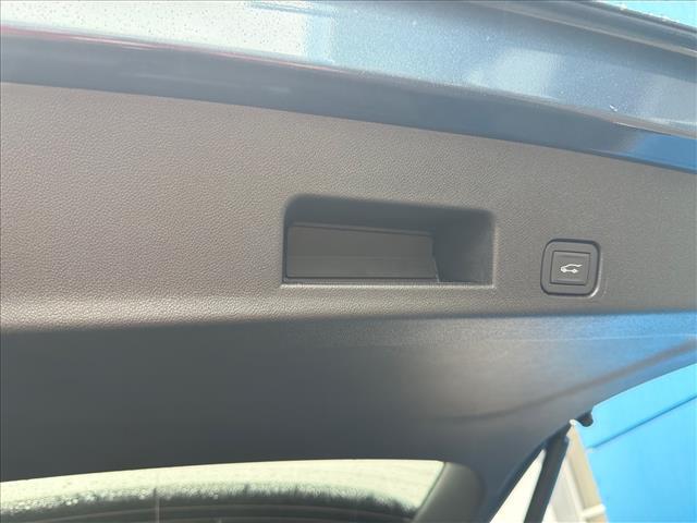 new 2026 Chevrolet Traverse car, priced at $44,015