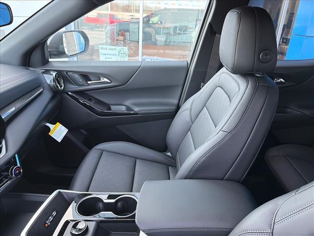 new 2026 Chevrolet Equinox car, priced at $32,415