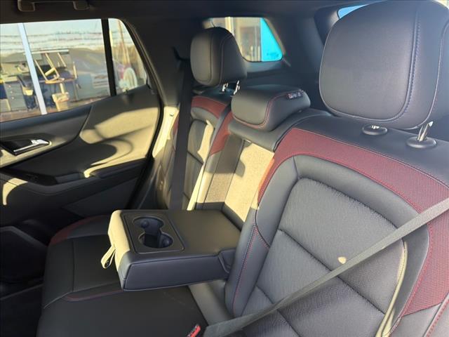 new 2026 Chevrolet Equinox car, priced at $33,020