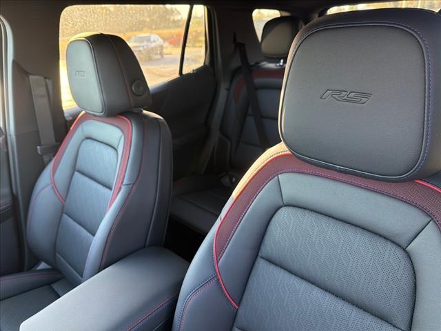 new 2026 Chevrolet Equinox car, priced at $33,020