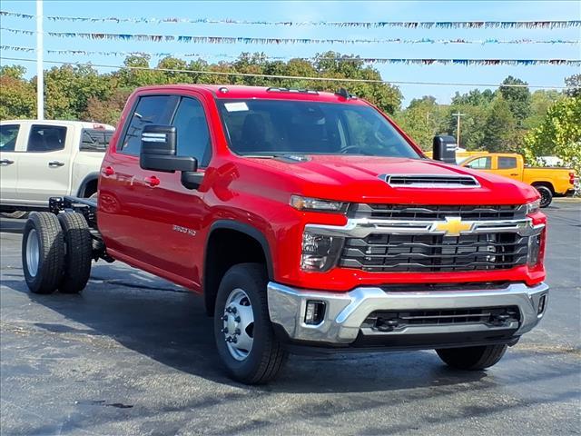 new 2026 Chevrolet Silverado 3500 car, priced at $67,670