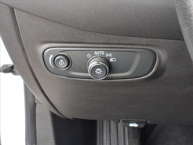 used 2020 Chevrolet Equinox car, priced at $11,450