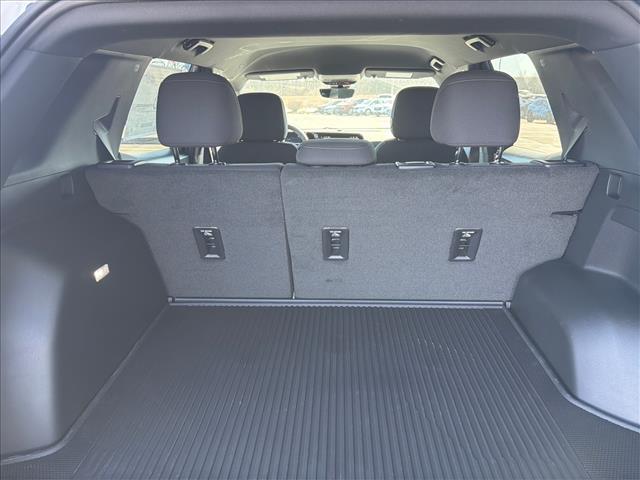 new 2026 Chevrolet Equinox car, priced at $30,290