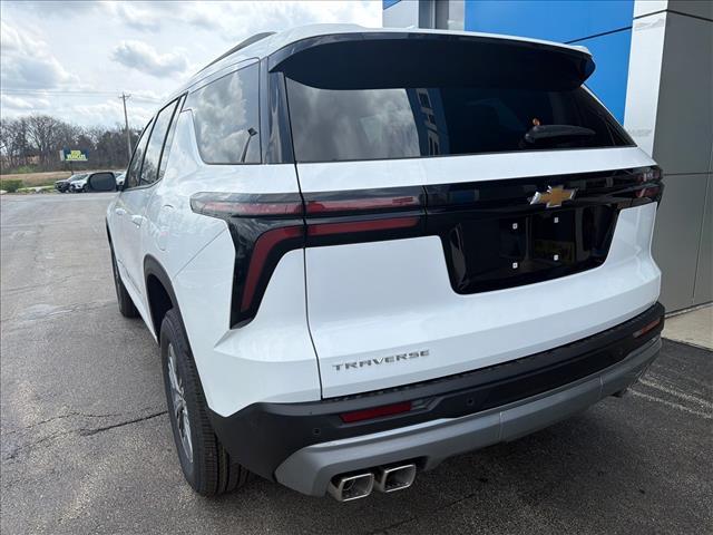 new 2026 Chevrolet Traverse car, priced at $41,220