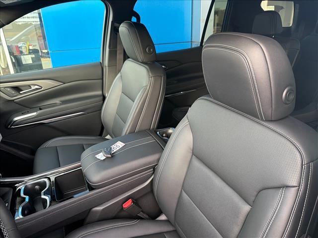 new 2026 Chevrolet Traverse car, priced at $44,240