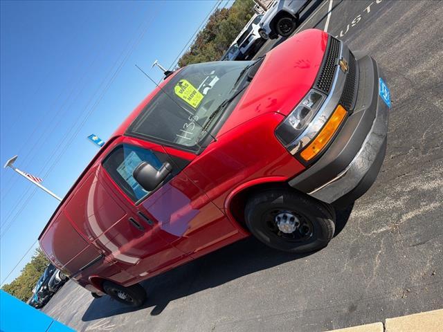 new 2025 Chevrolet Express 3500 car, priced at $50,677