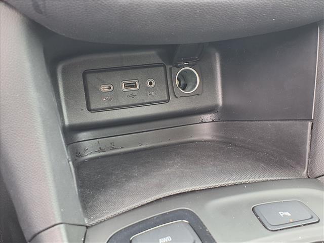 used 2023 Chevrolet Equinox car, priced at $27,895